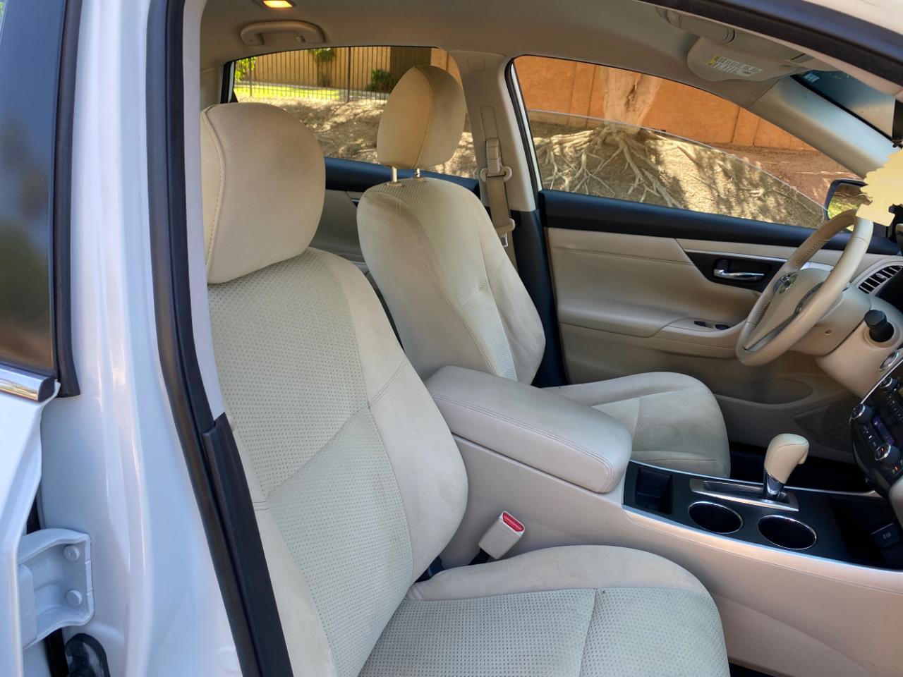 Nissan Altima 4dr Sdn I4 2.5 SV 2015