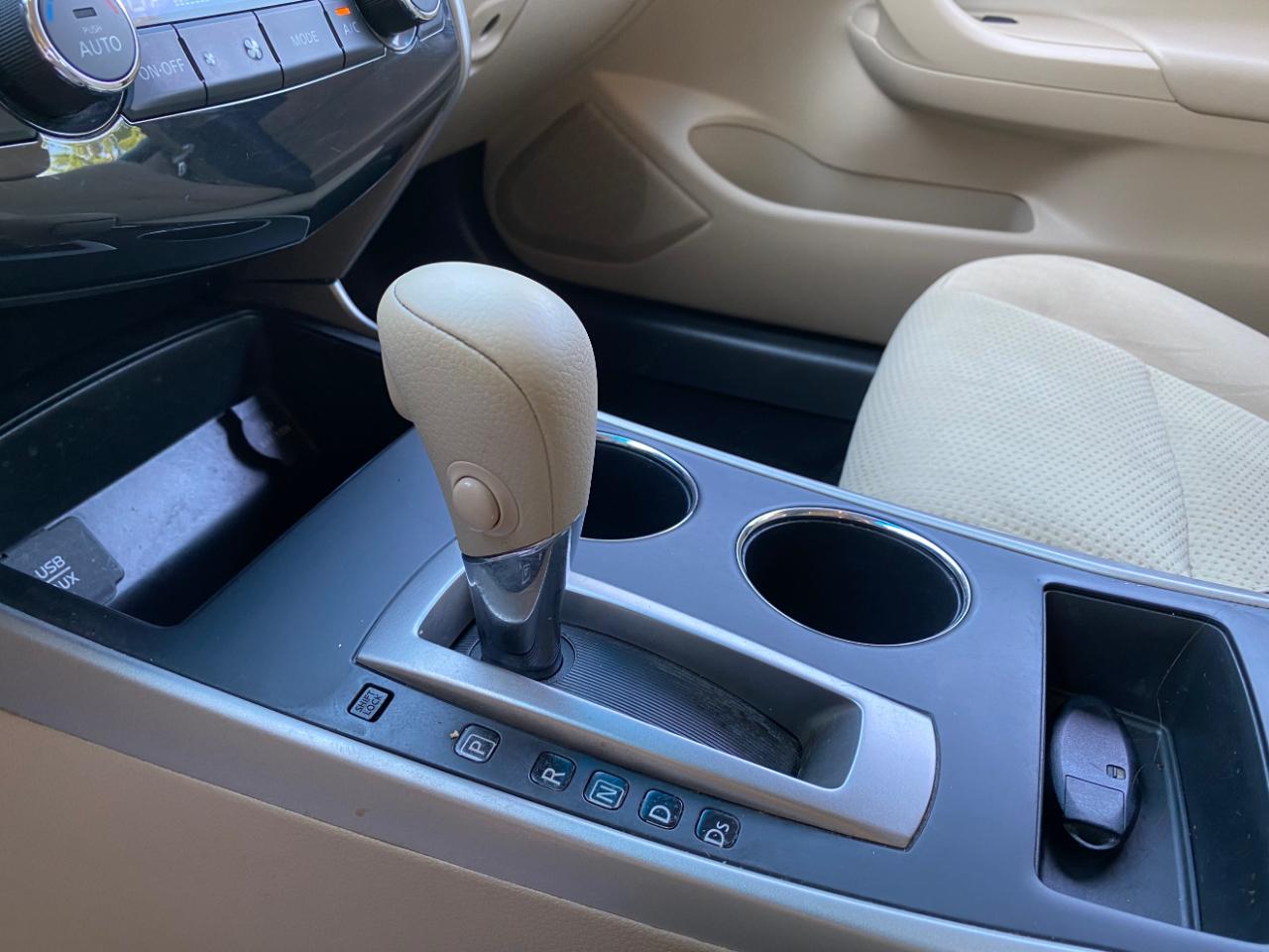 Nissan Altima 4dr Sdn I4 2.5 SV 2015