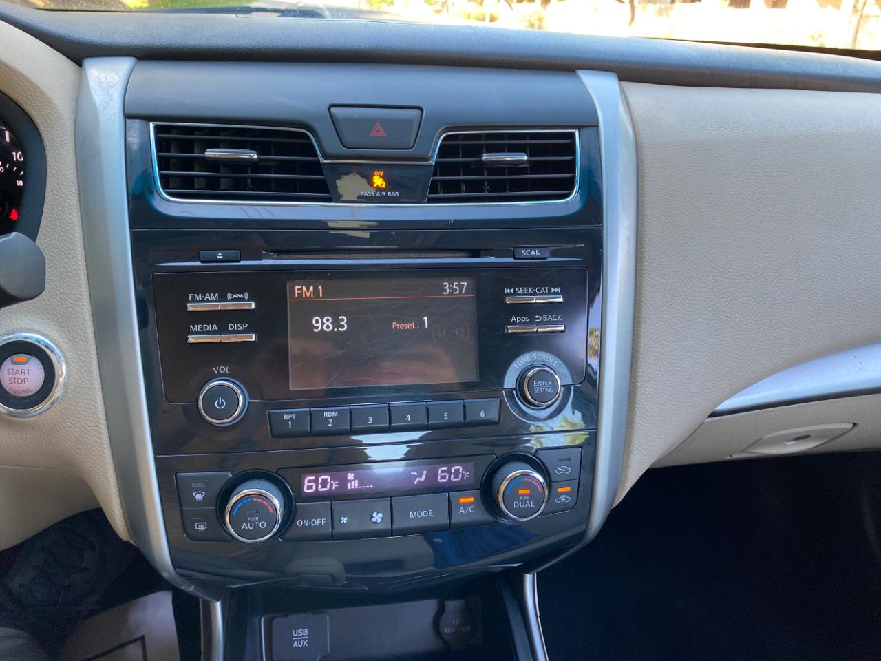 Nissan Altima 4dr Sdn I4 2.5 SV 2015