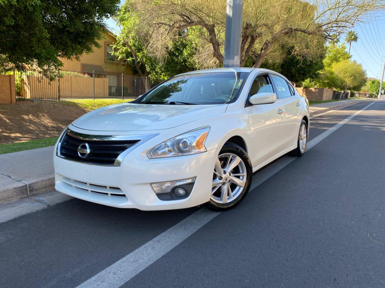 Nissan Altima 4dr Sdn I4 2.5 SV 2015
