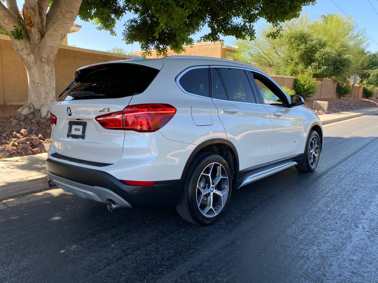 BMW X1 sDrive28i Sports Activity Vehicle 2017