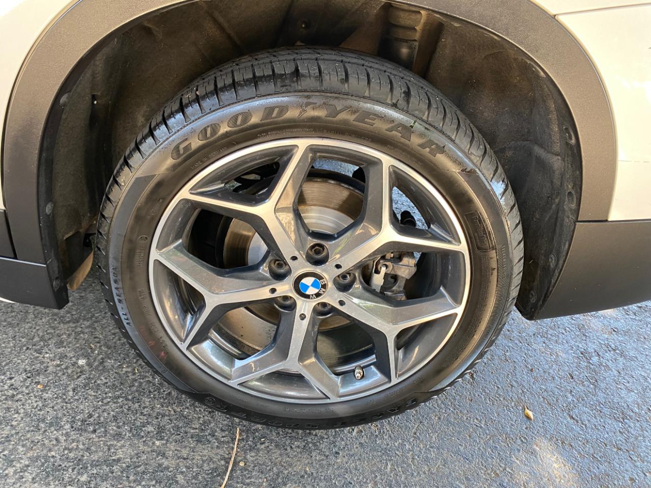 BMW X1 sDrive28i Sports Activity Vehicle 2017