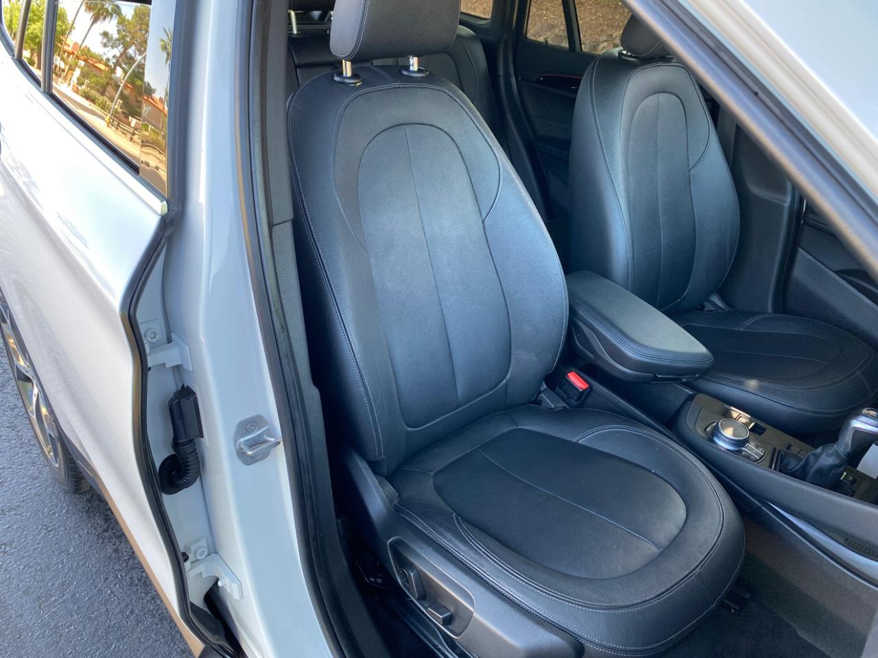 BMW X1 sDrive28i Sports Activity Vehicle 2017