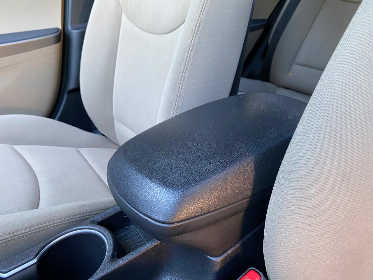 Hyundai Elantra 4dr Sdn Auto SE (Ulsan Plant) 2016