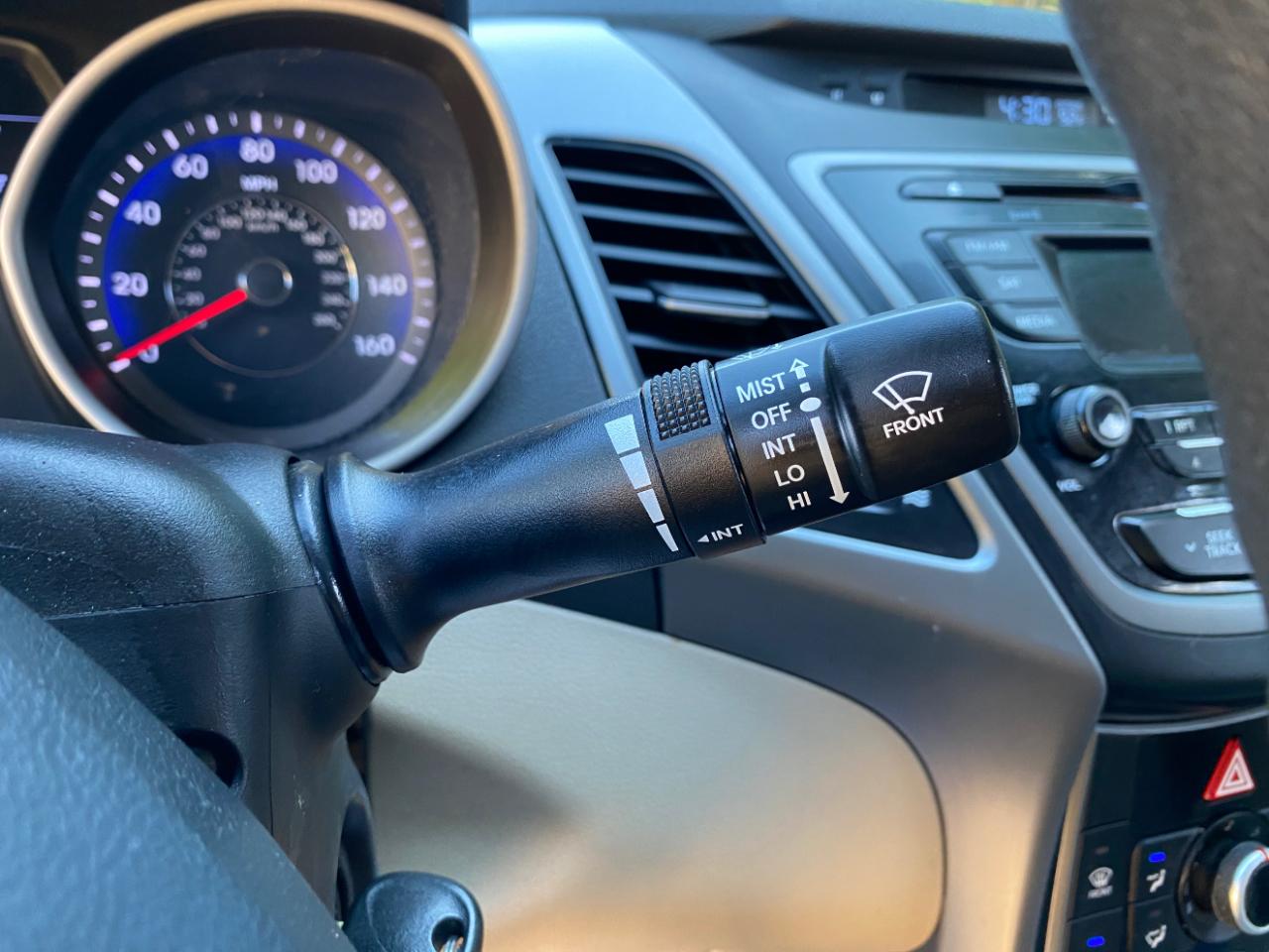 Hyundai Elantra 4dr Sdn Auto SE (Ulsan Plant) 2016