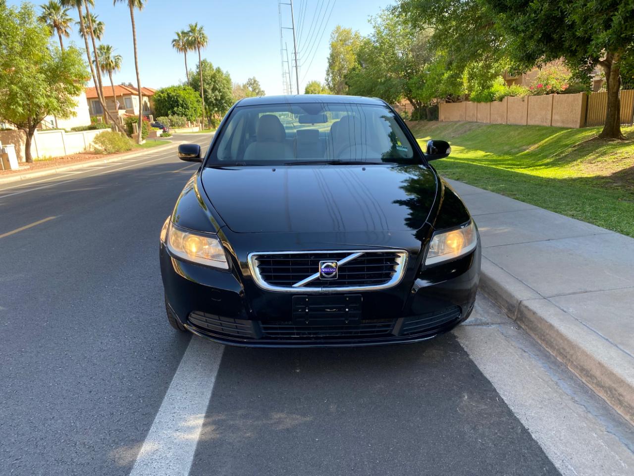 Volvo S40 4dr Sdn 2.4L FWD 2009