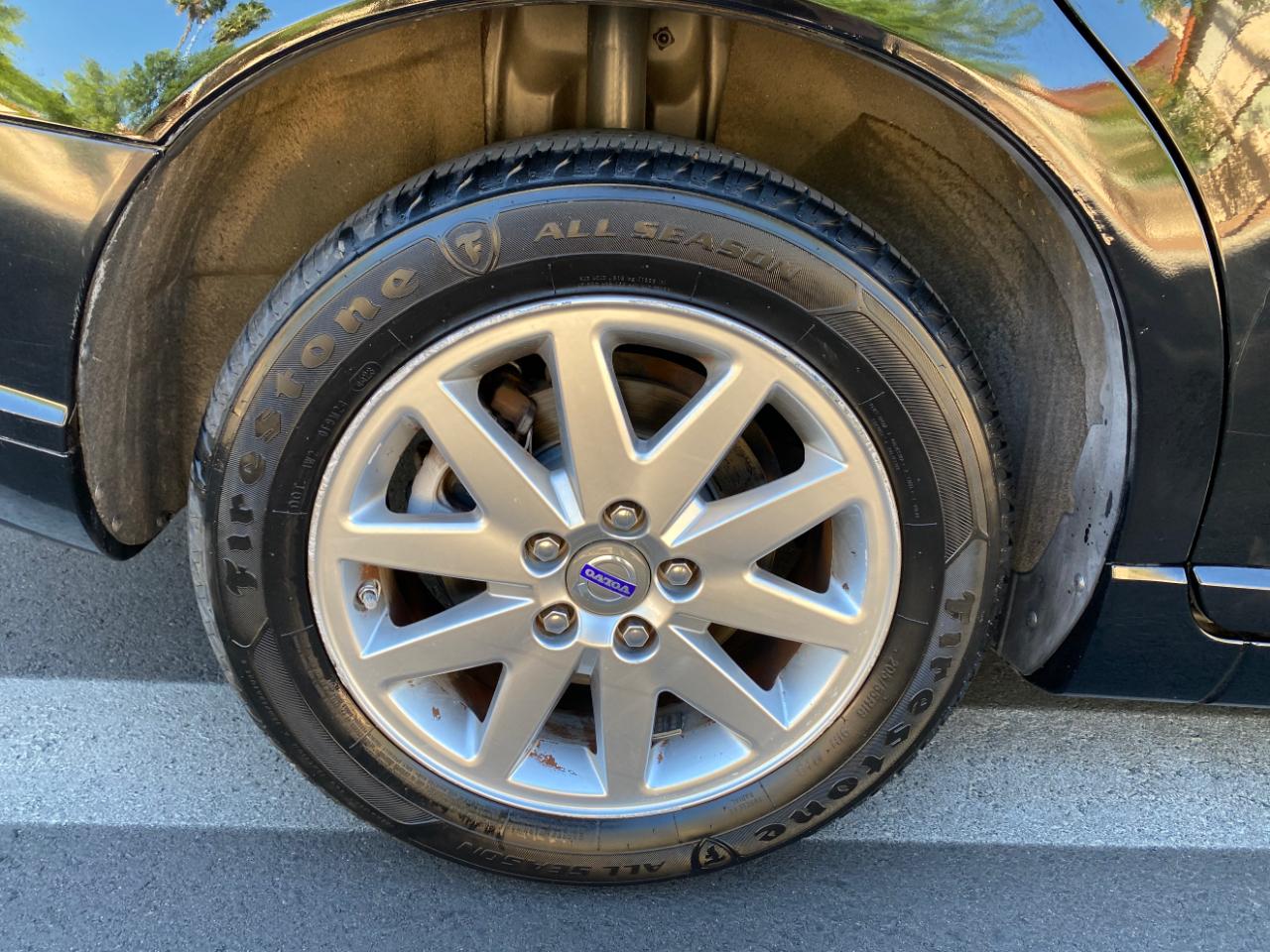 Volvo S40 4dr Sdn 2.4L FWD 2009