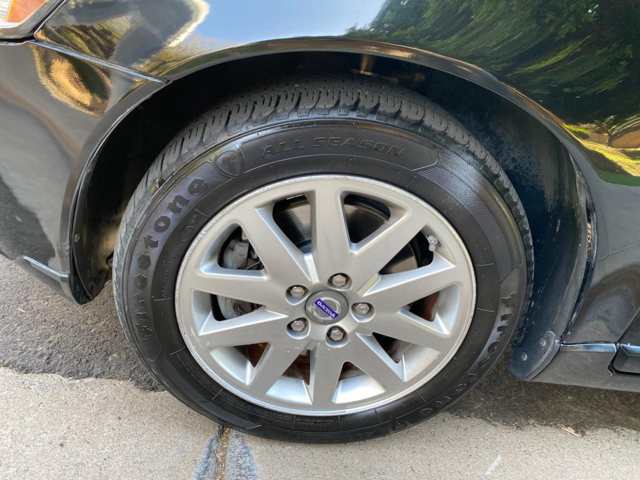 Volvo S40 4dr Sdn 2.4L FWD 2009