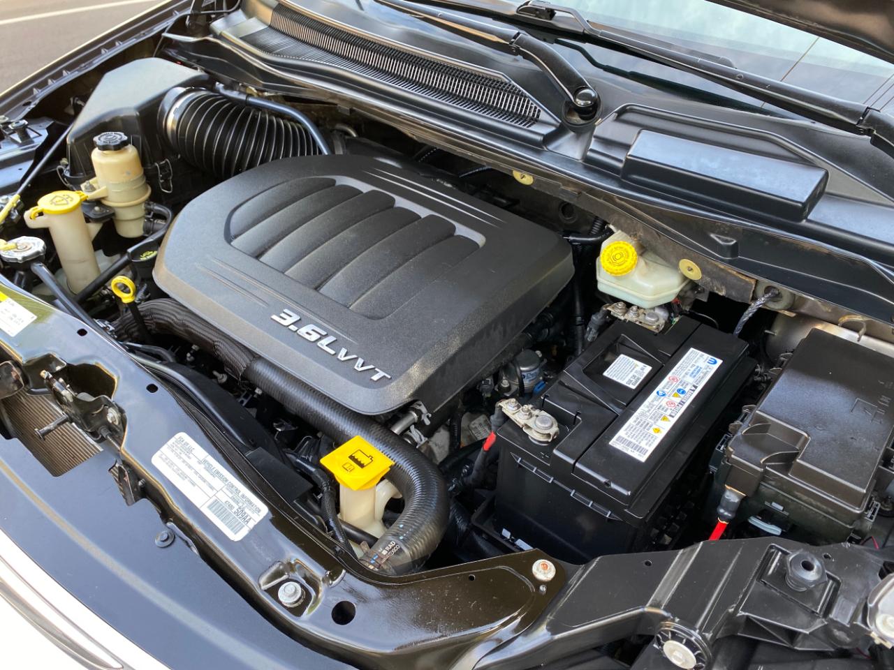 Chrysler Town & Country 4dr Wgn Touring 2016