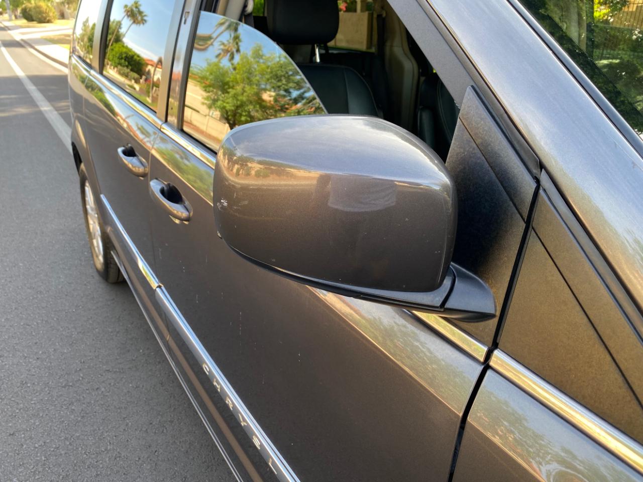 Chrysler Town & Country 4dr Wgn Touring 2016