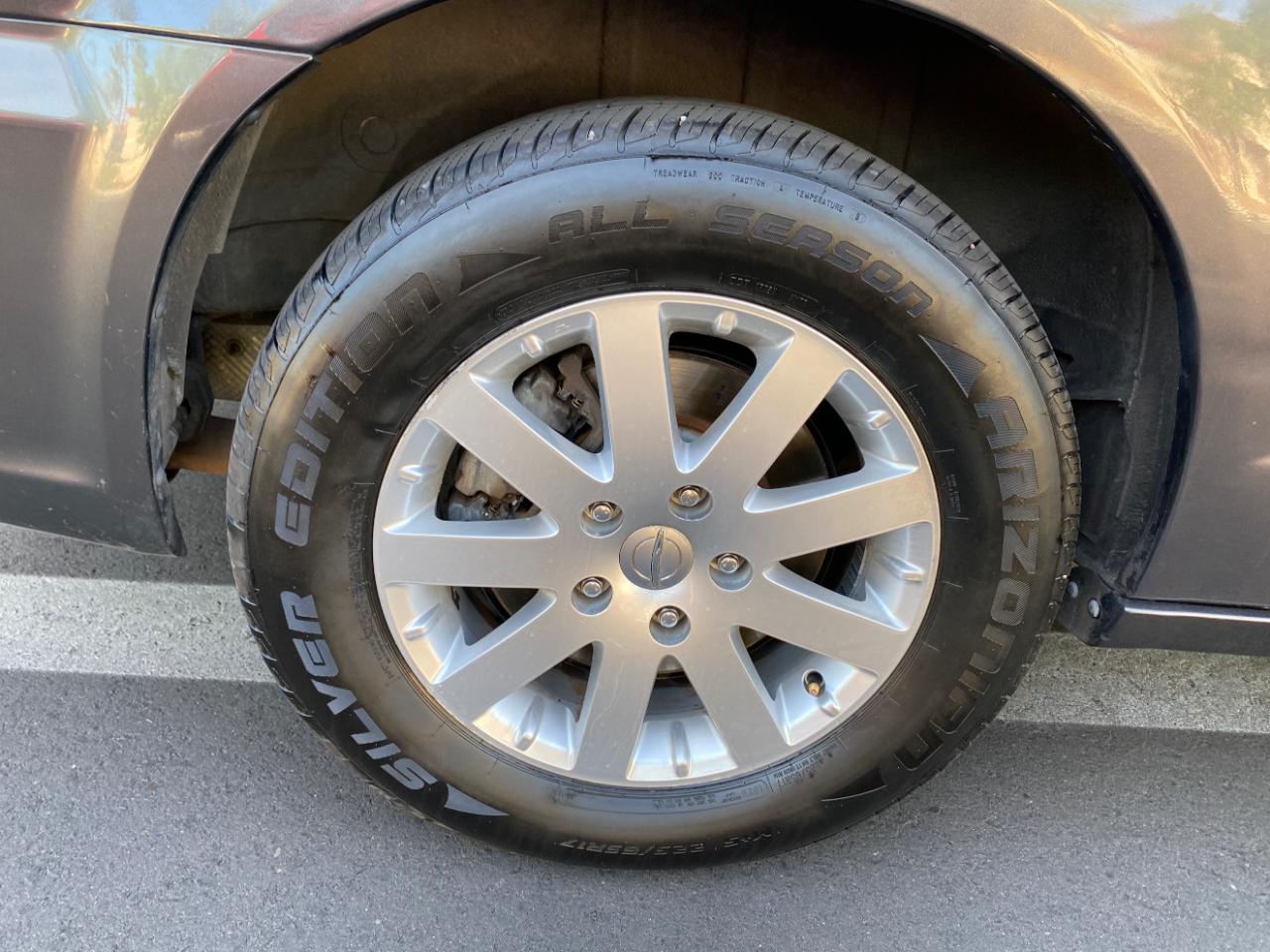 Chrysler Town & Country 4dr Wgn Touring 2016