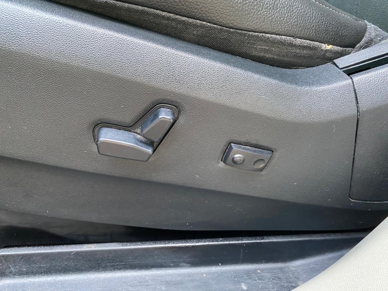 Chrysler Town & Country 4dr Wgn Touring 2016