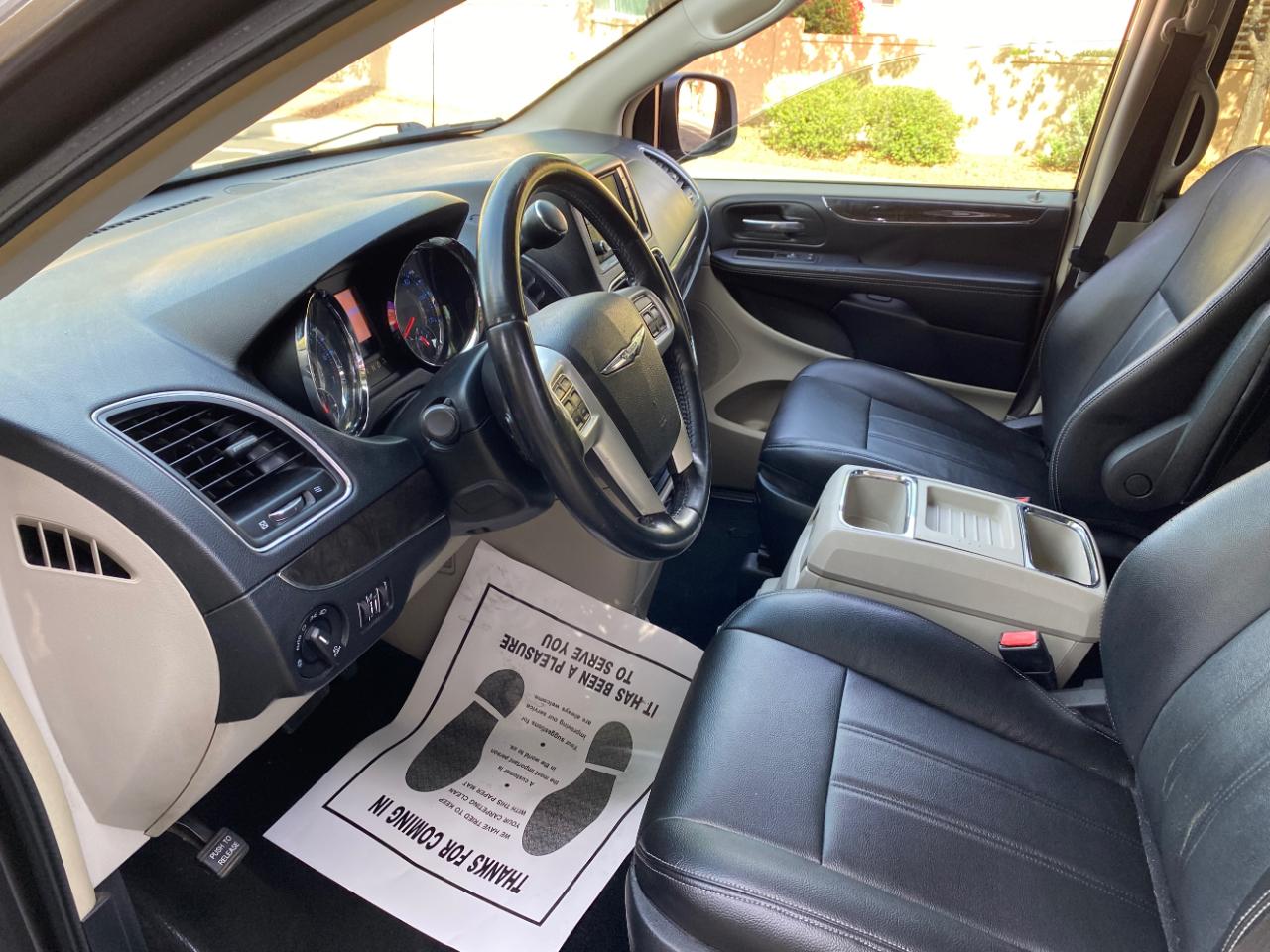 Chrysler Town & Country 4dr Wgn Touring 2016