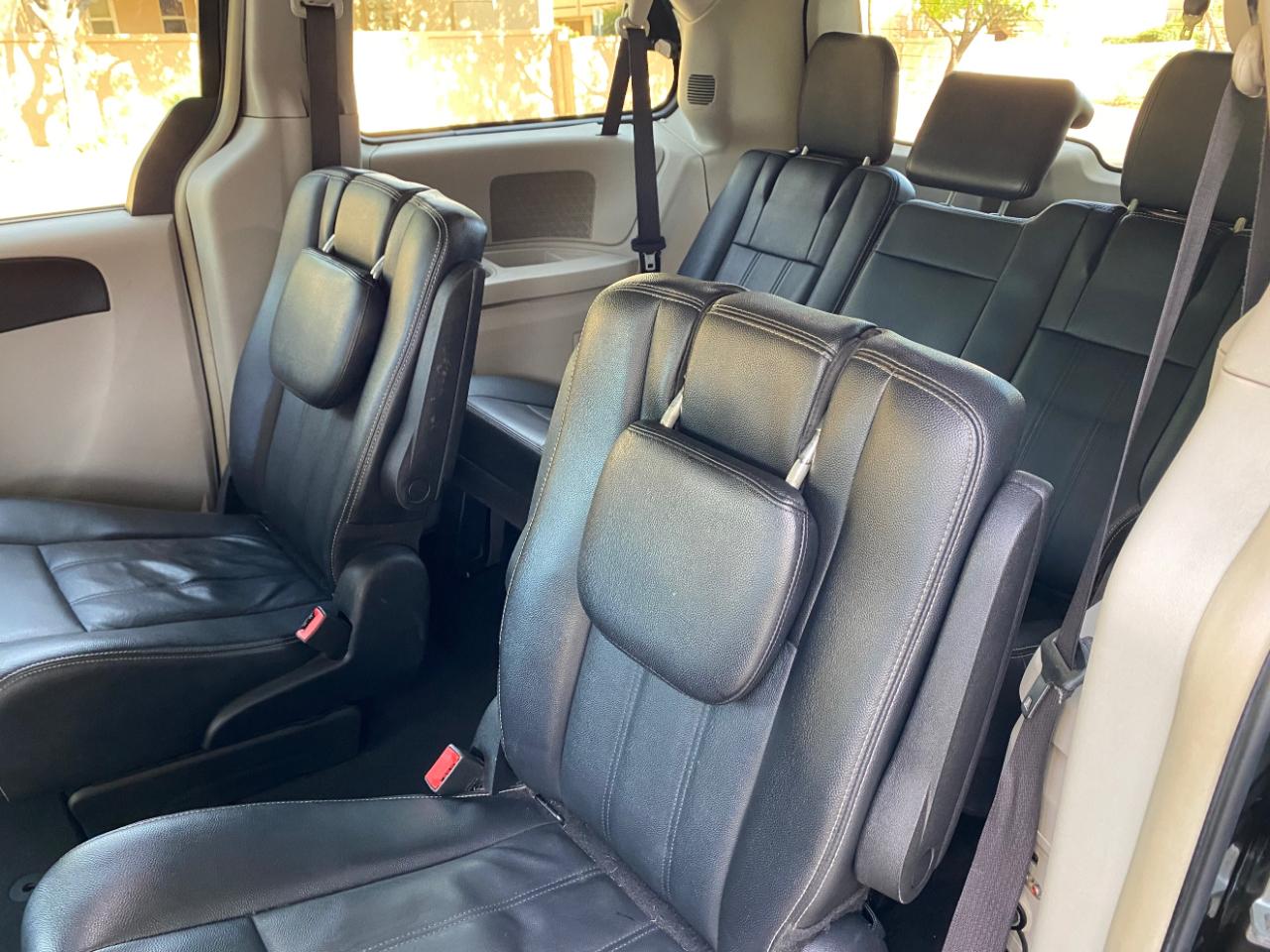 Chrysler Town & Country 4dr Wgn Touring 2016