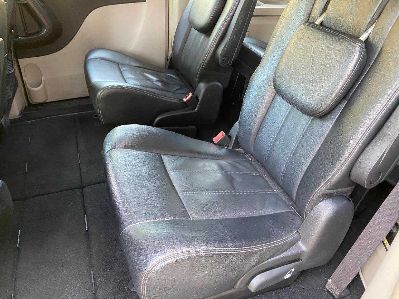 Chrysler Town & Country 4dr Wgn Touring 2016