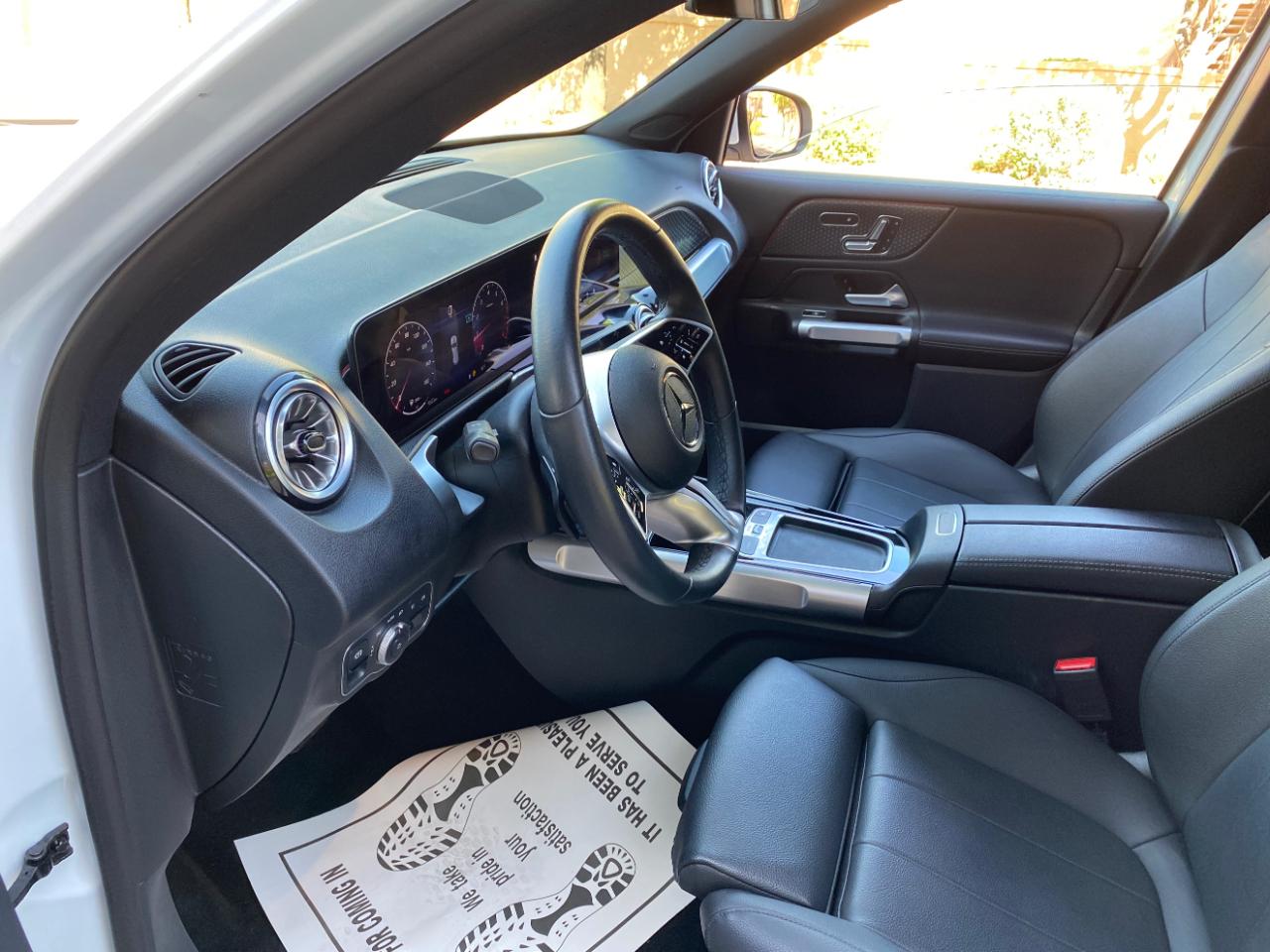 Mercedes-Benz GLB GLB 250 4MATIC SUV 2025