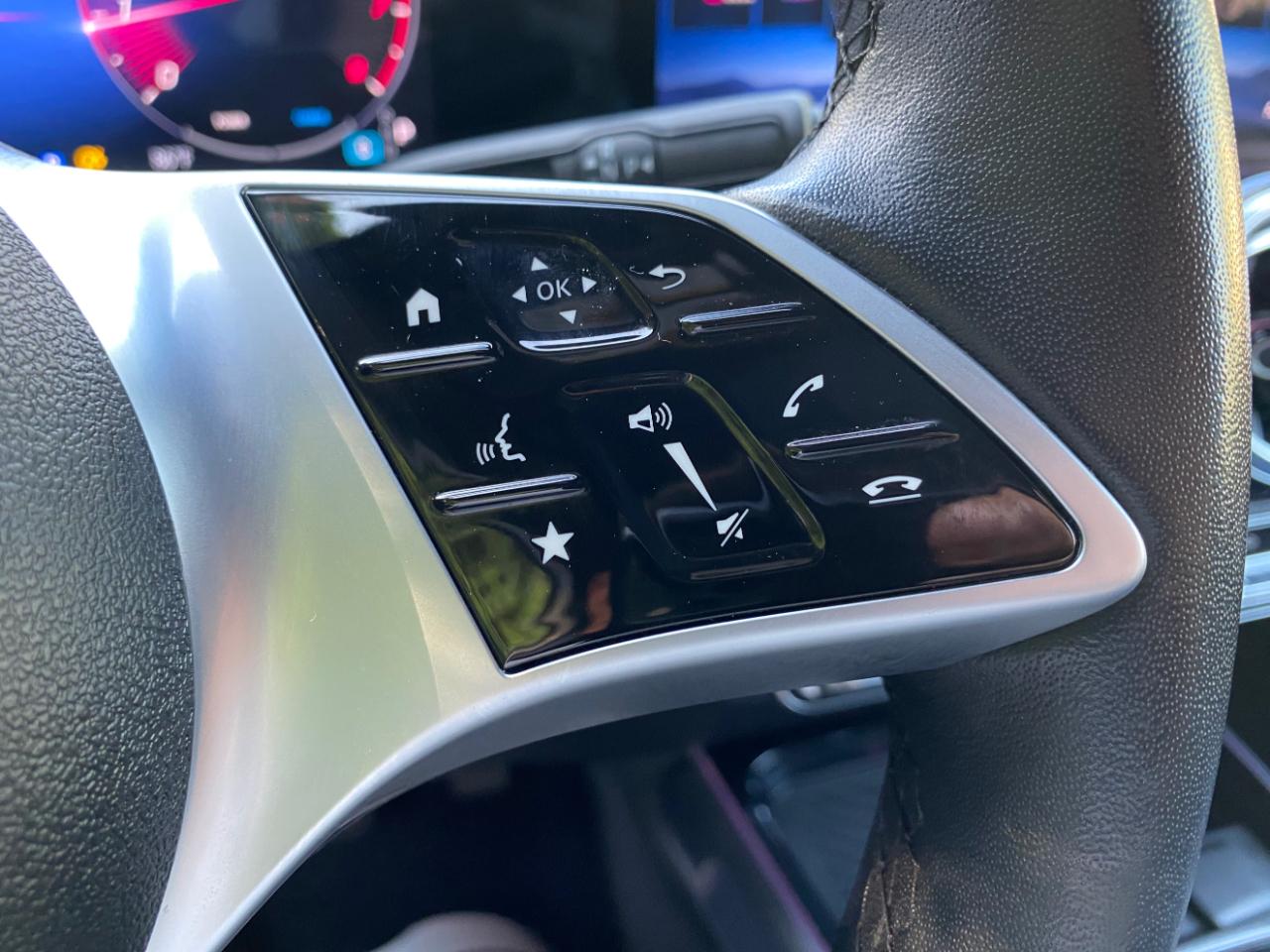 Mercedes-Benz GLB GLB 250 4MATIC SUV 2025