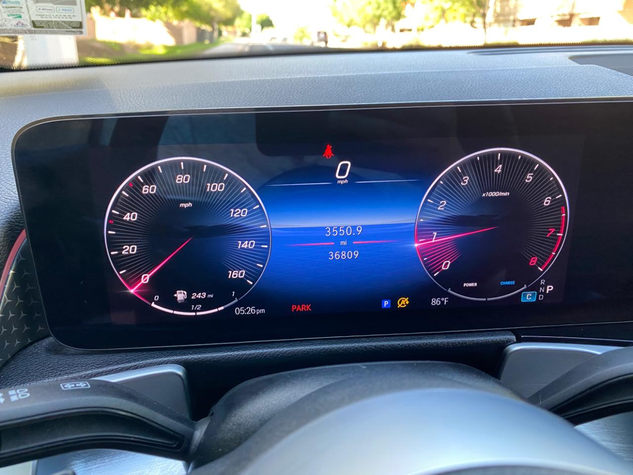 Mercedes-Benz GLB GLB 250 4MATIC SUV 2025