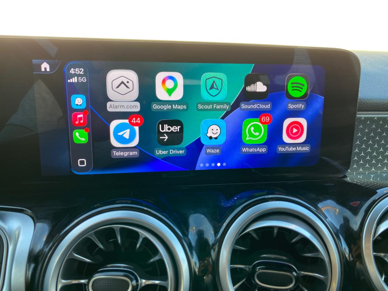 Mercedes-Benz GLB GLB 250 4MATIC SUV 2025