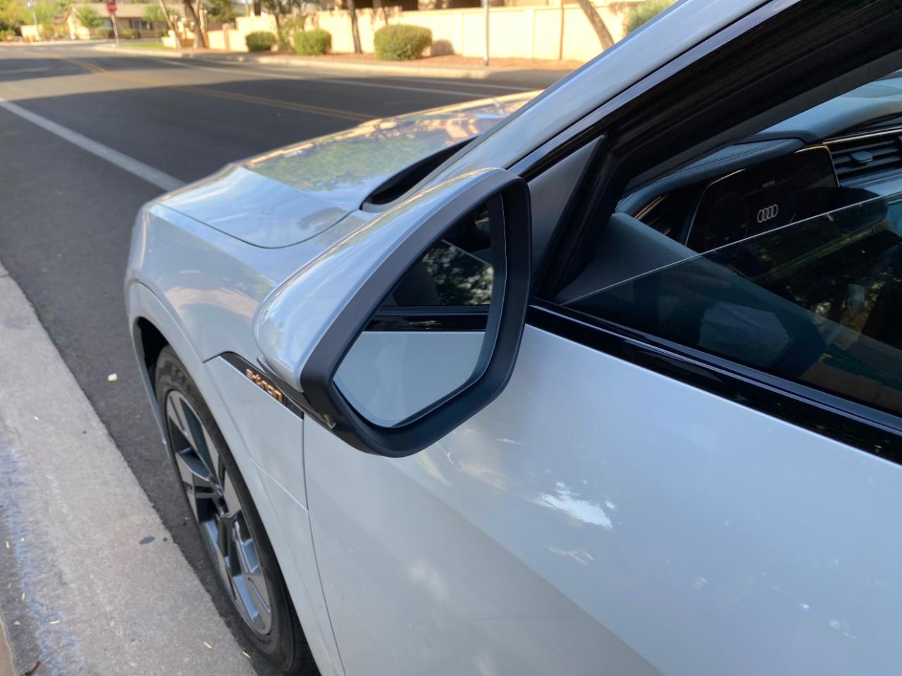 Audi E-Tron Premium quattro 2021