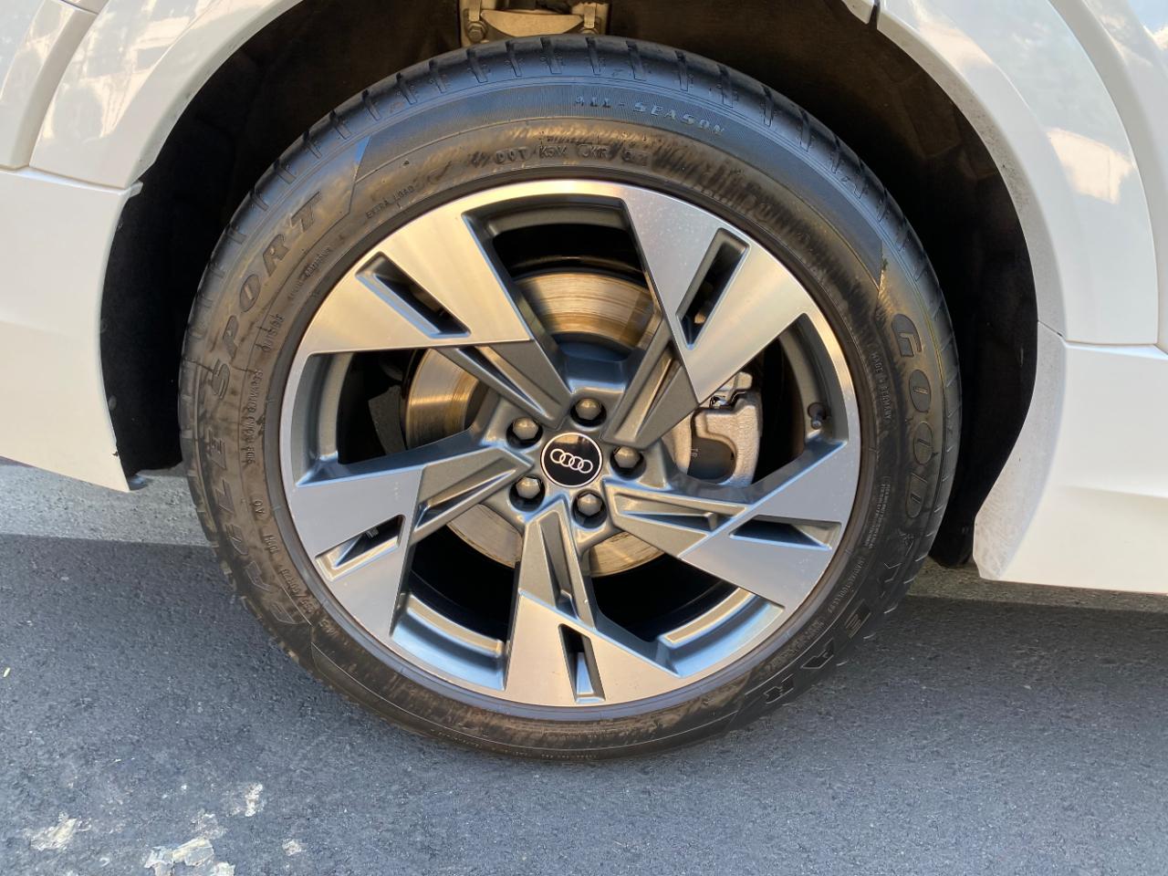 Audi E-Tron Premium quattro 2021