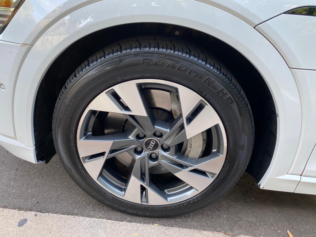 Audi E-Tron Premium quattro 2021