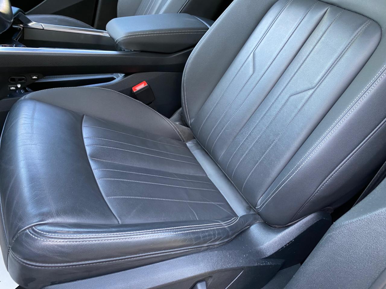 Audi E-Tron Premium quattro 2021