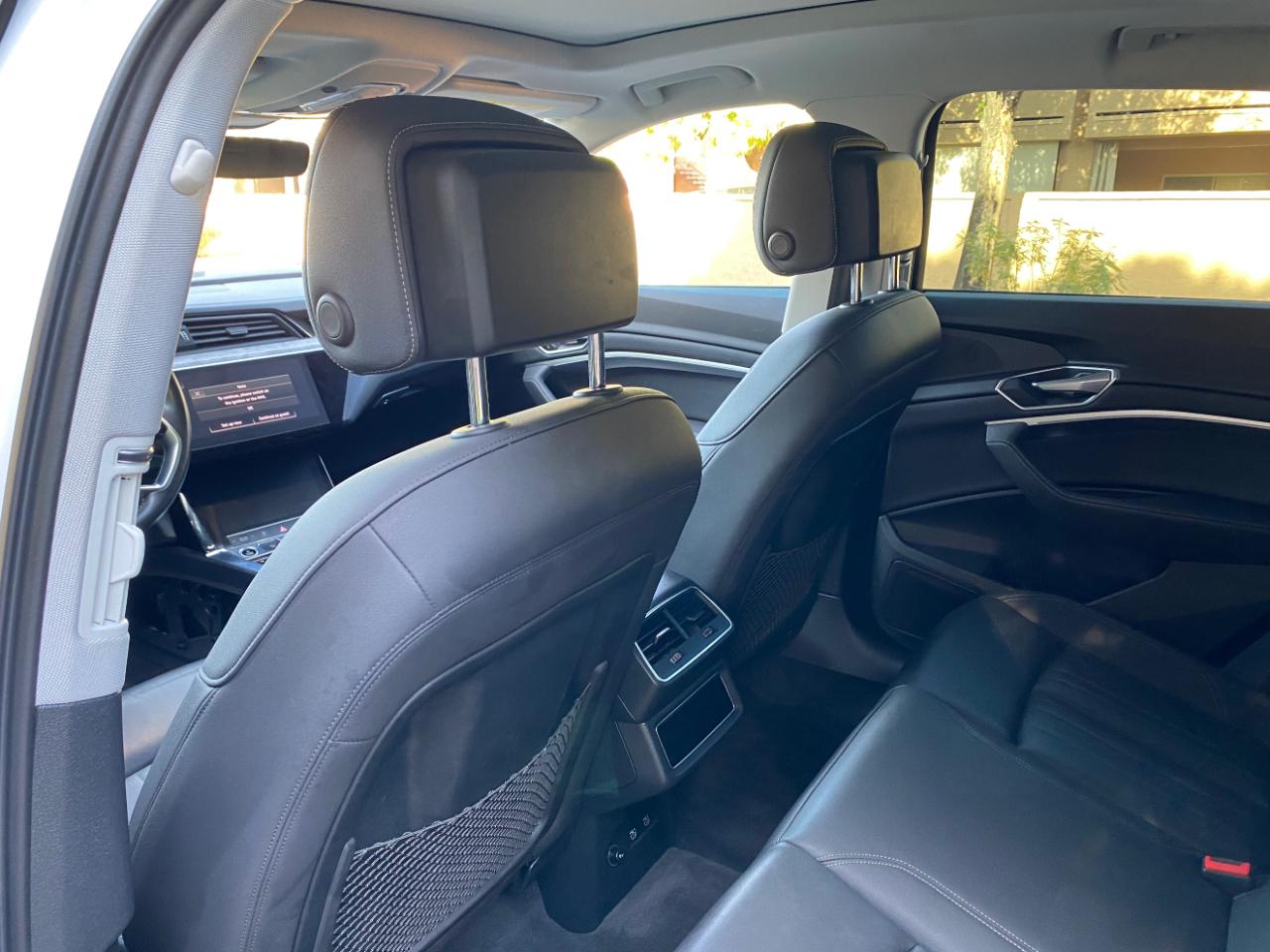 Audi E-Tron Premium quattro 2021