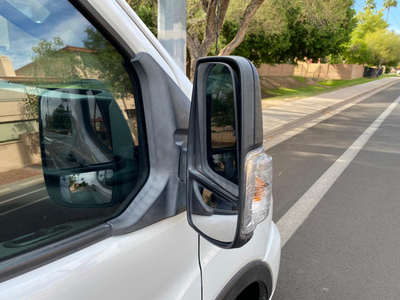 Ford Transit Passenger Wagon T-350 148" Low Roof XLT RWD 2022