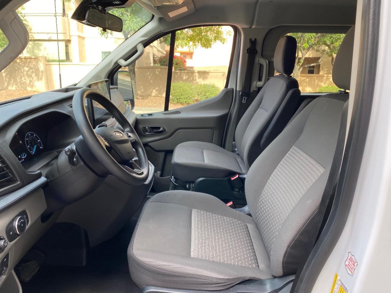 Ford Transit Passenger Wagon T-350 148" Low Roof XLT RWD 2022