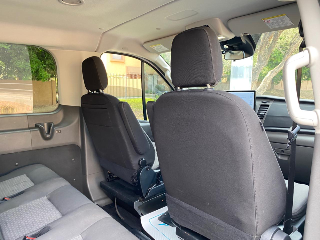 Ford Transit Passenger Wagon T-350 148" Low Roof XLT RWD 2022