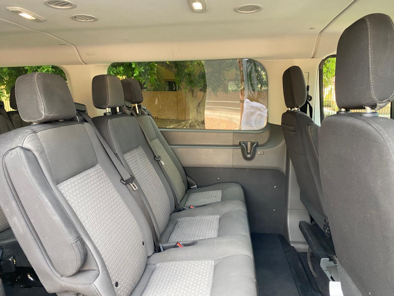 Ford Transit Passenger Wagon T-350 148" Low Roof XLT RWD 2022