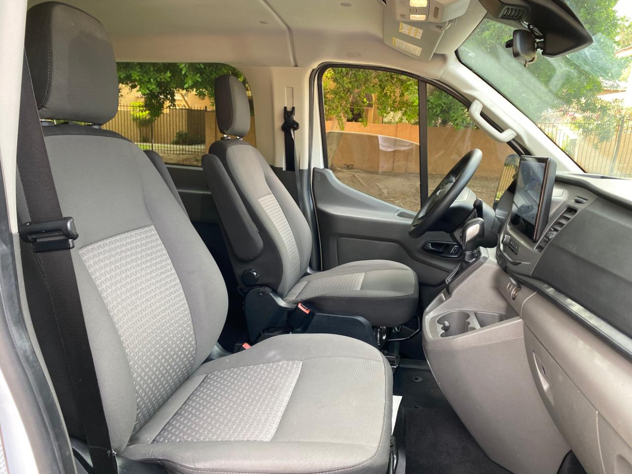 Ford Transit Passenger Wagon T-350 148" Low Roof XLT RWD 2022