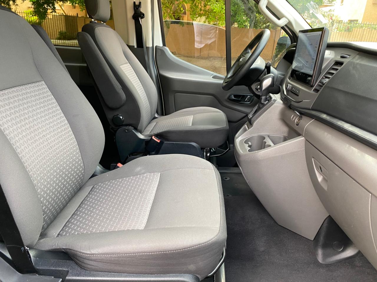 Ford Transit Passenger Wagon T-350 148" Low Roof XLT RWD 2022