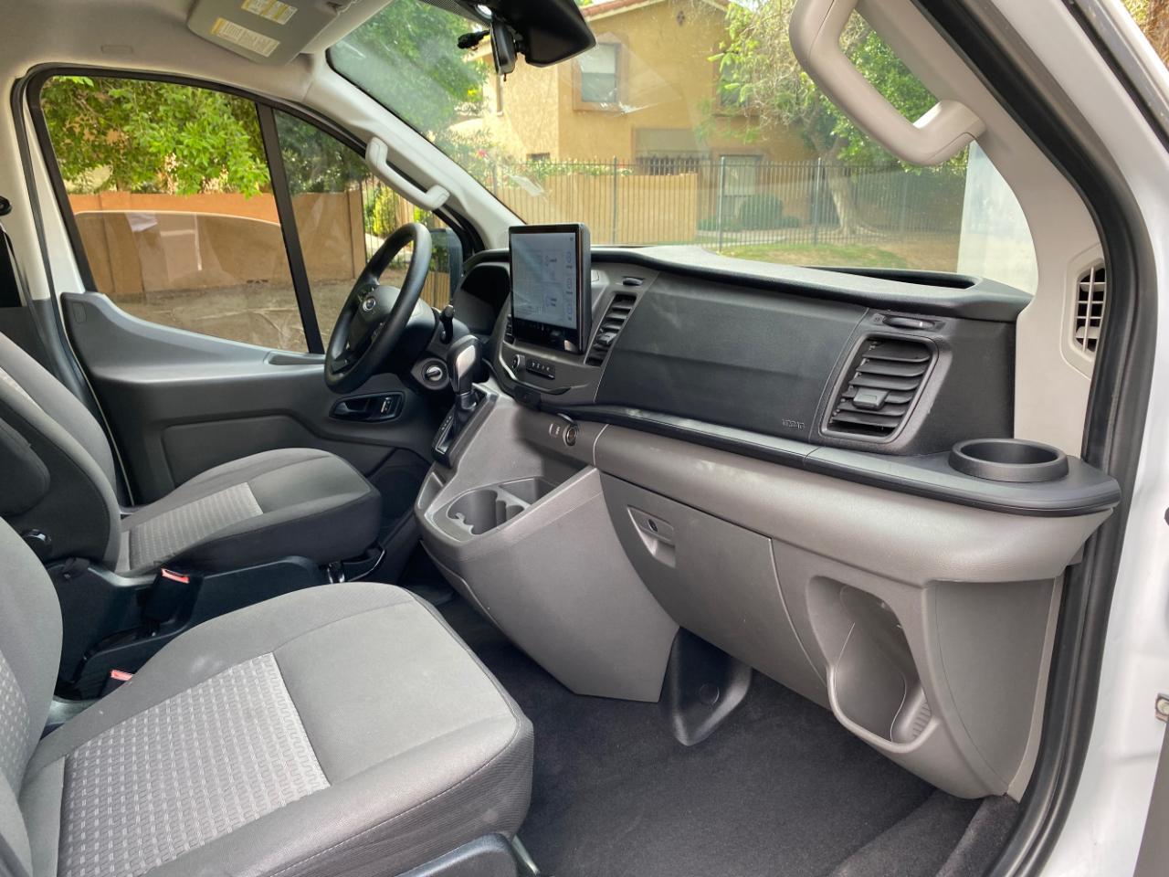 Ford Transit Passenger Wagon T-350 148" Low Roof XLT RWD 2022