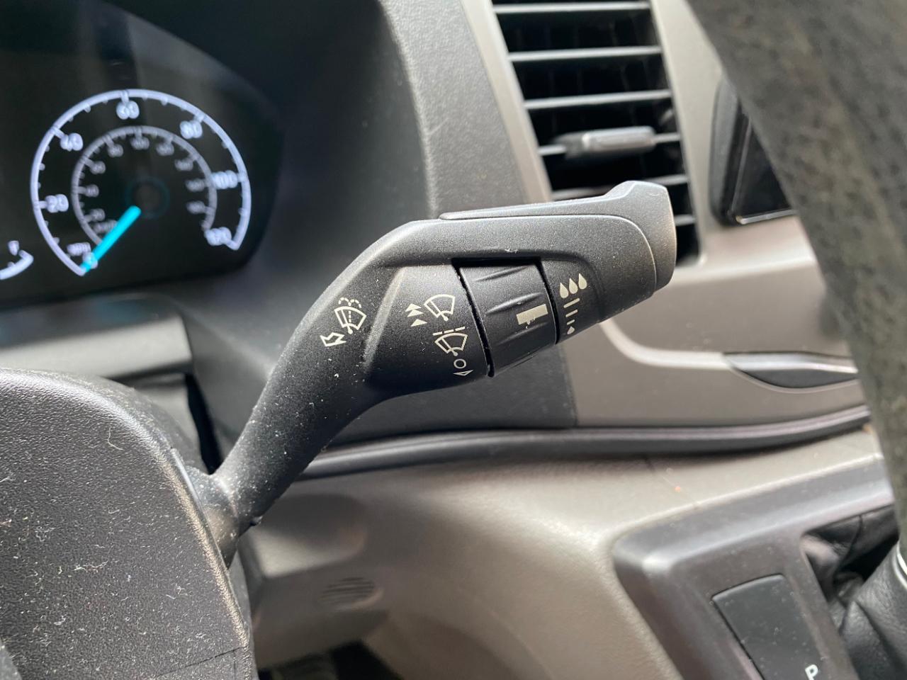 Ford Transit Passenger Wagon T-350 148" Low Roof XLT RWD 2022