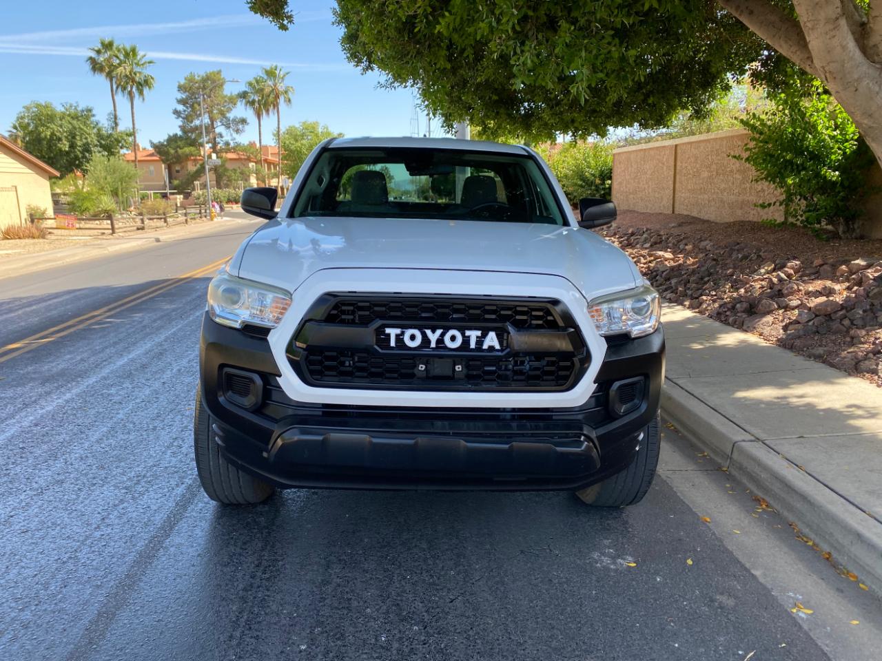 Toyota Tacoma SR5 Access Cab 6' Bed I4 4x2 AT (Natl) 2018