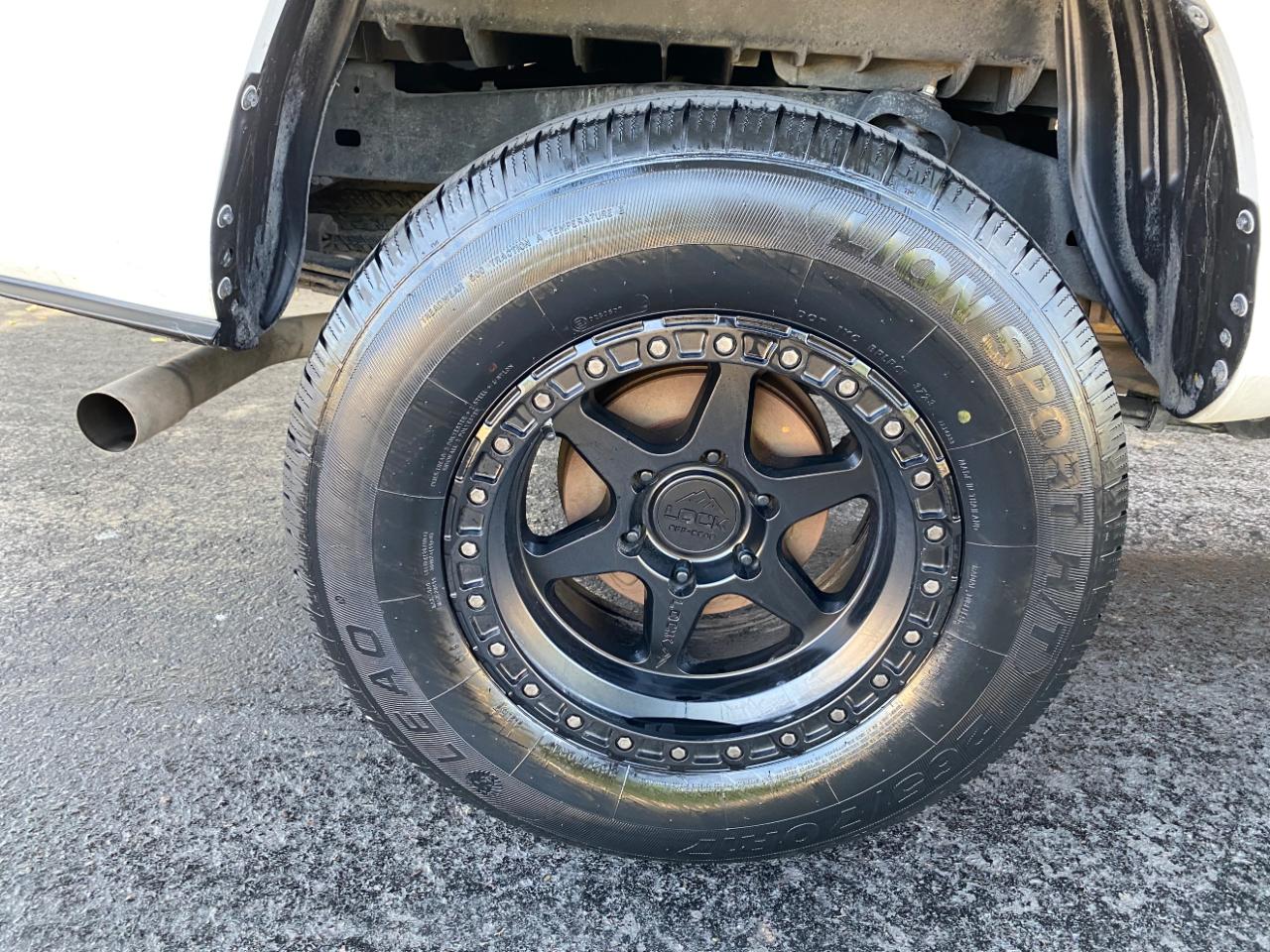 Toyota Tacoma SR5 Access Cab 6' Bed I4 4x2 AT (Natl) 2018