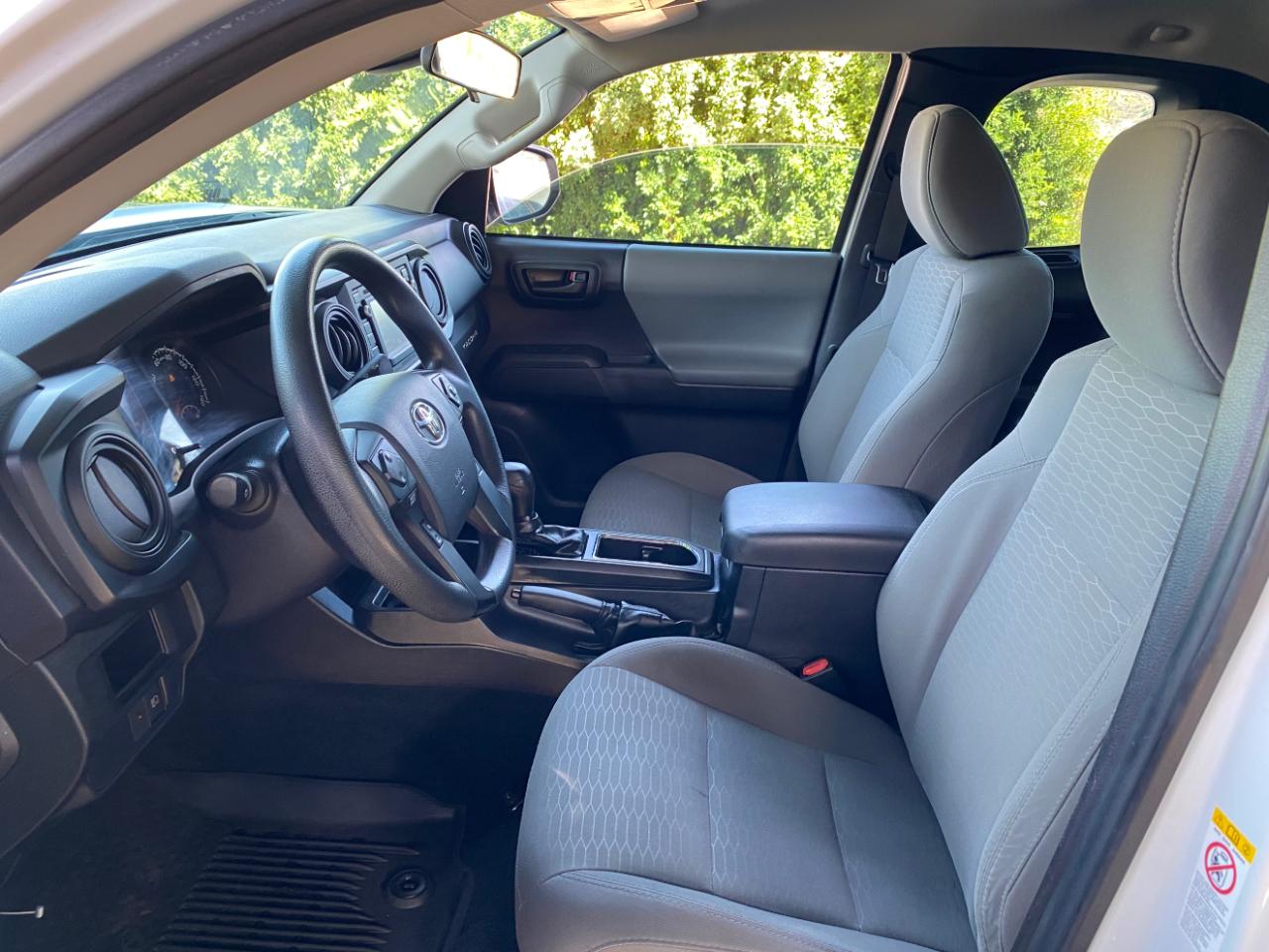 Toyota Tacoma SR5 Access Cab 6' Bed I4 4x2 AT (Natl) 2018