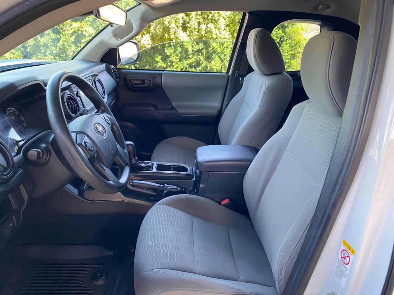 Toyota Tacoma SR5 Access Cab 6' Bed I4 4x2 AT (Natl) 2018