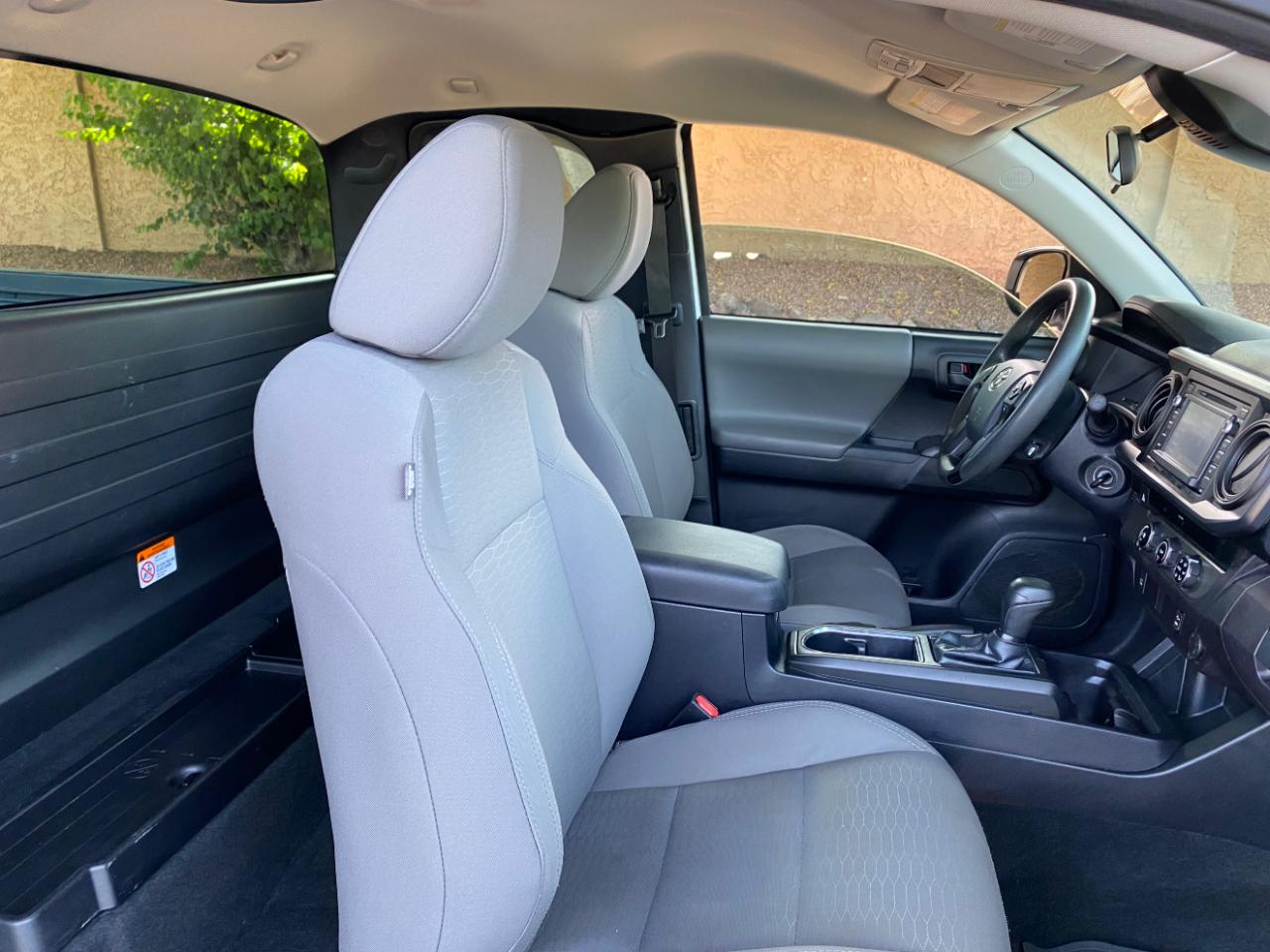 Toyota Tacoma SR5 Access Cab 6' Bed I4 4x2 AT (Natl) 2018