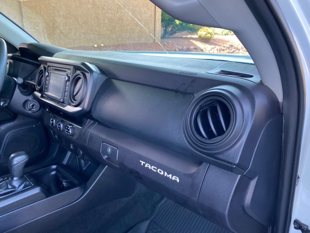 Toyota Tacoma SR5 Access Cab 6' Bed I4 4x2 AT (Natl) 2018