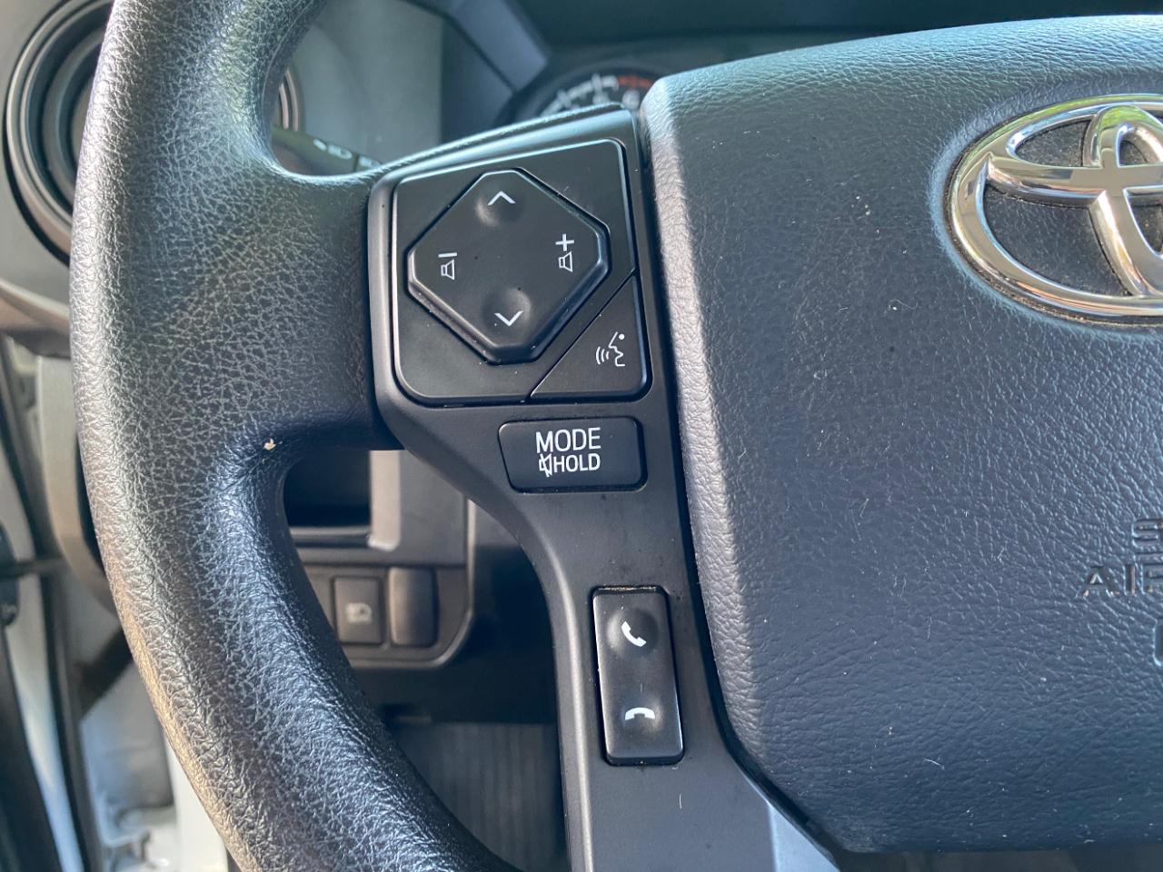 Toyota Tacoma SR5 Access Cab 6' Bed I4 4x2 AT (Natl) 2018