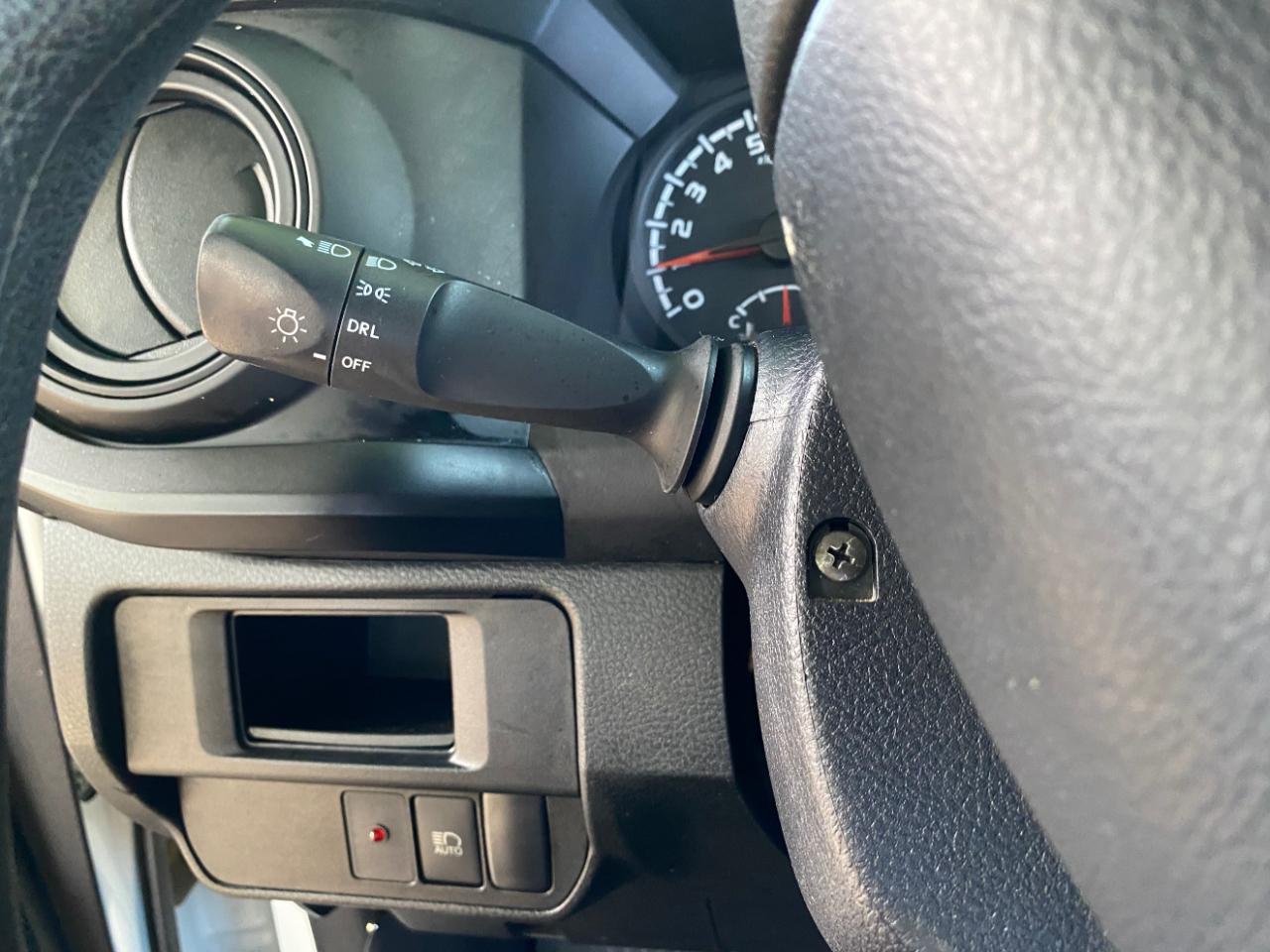 Toyota Tacoma SR5 Access Cab 6' Bed I4 4x2 AT (Natl) 2018