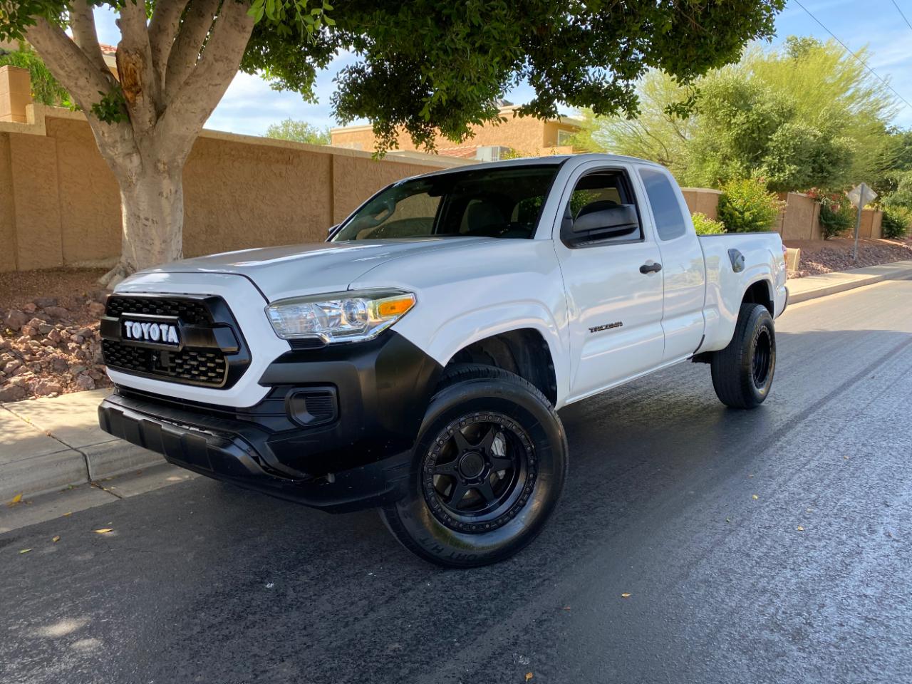 Toyota Tacoma SR5 Access Cab 6' Bed I4 4x2 AT (Natl) 2018