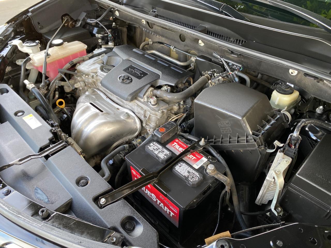 Toyota RAV4 AWD 4dr XLE (Natl) 2016