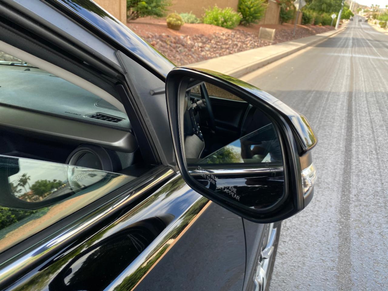 Toyota RAV4 AWD 4dr XLE (Natl) 2016