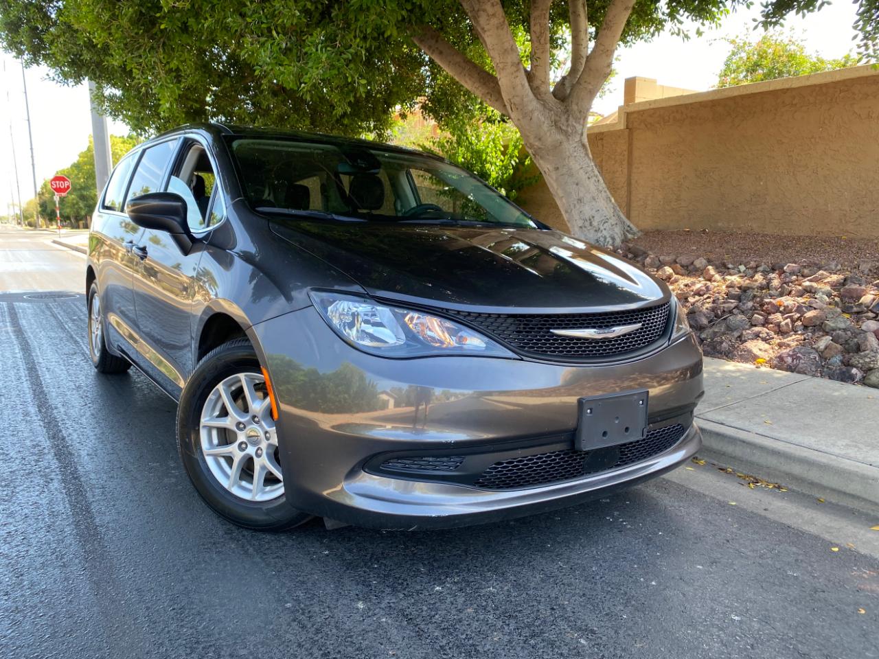 Chrysler Voyager LX FWD 2023
