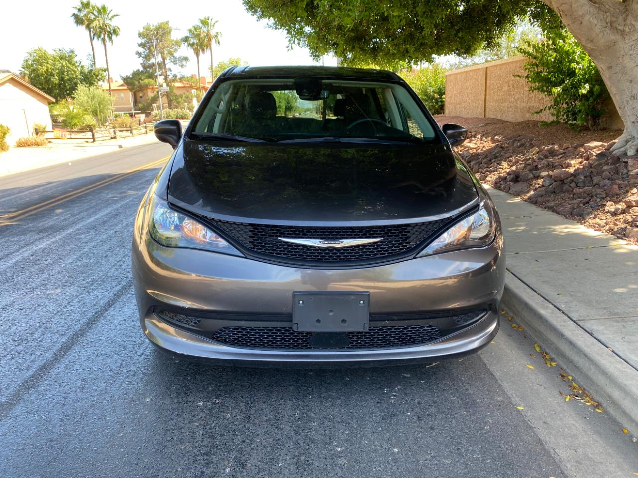 Chrysler Voyager LX FWD 2023