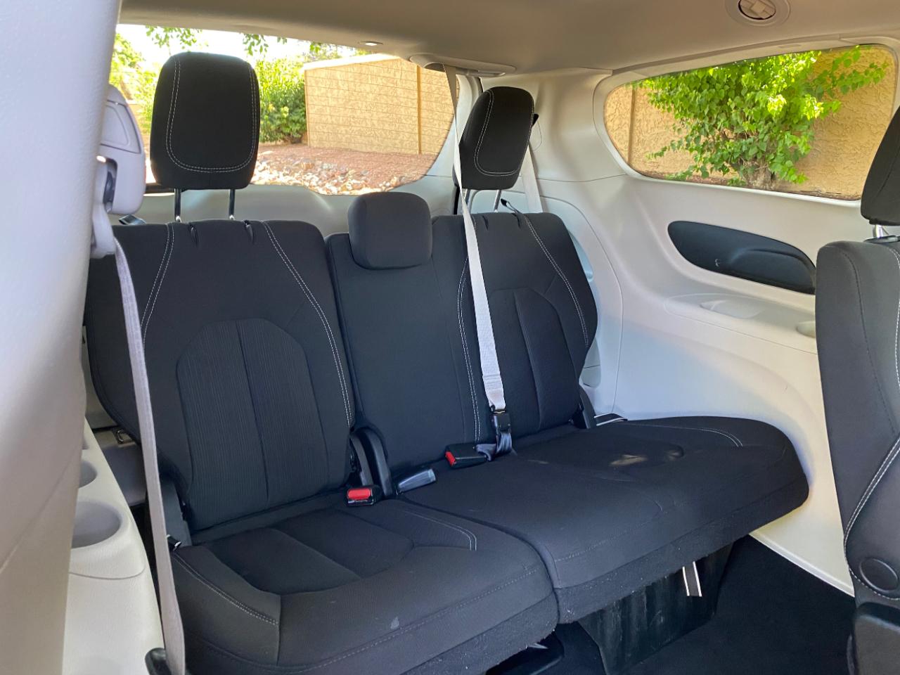 Chrysler Voyager LX FWD 2023